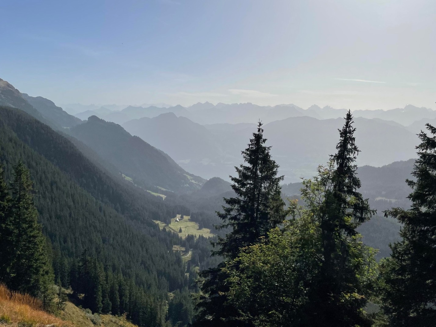 Wanderung Mittaggüpfi Aussicht