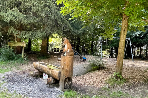 12 Minuten hin, vier Stunden zurück