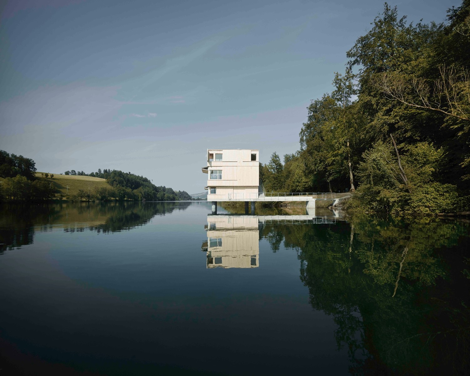 Ob Sommer oder Winter: Der Rotsee ist ein beliebtes Ziel, nicht nur für Ruderer.